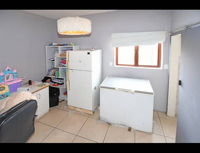 3 BEDROOM HOUSE FOR SALE IN CRAIGAVON